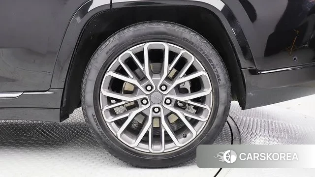 Jeep Grand Cherokee (WL) id 3518893 из Кореи 16