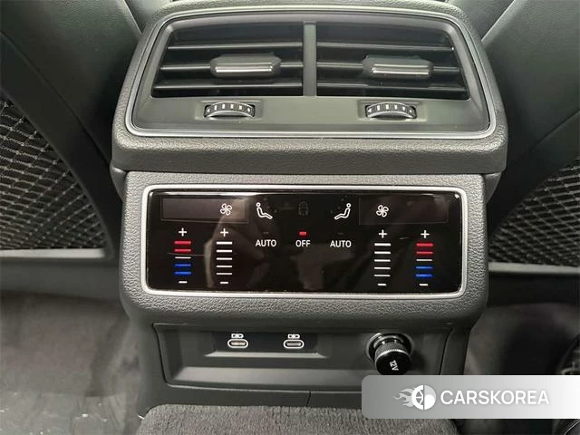 Audi A6L id 4333665 из Китая 11