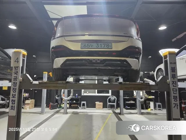 Kia EV6 2022 Белый из Кореи, фото 6