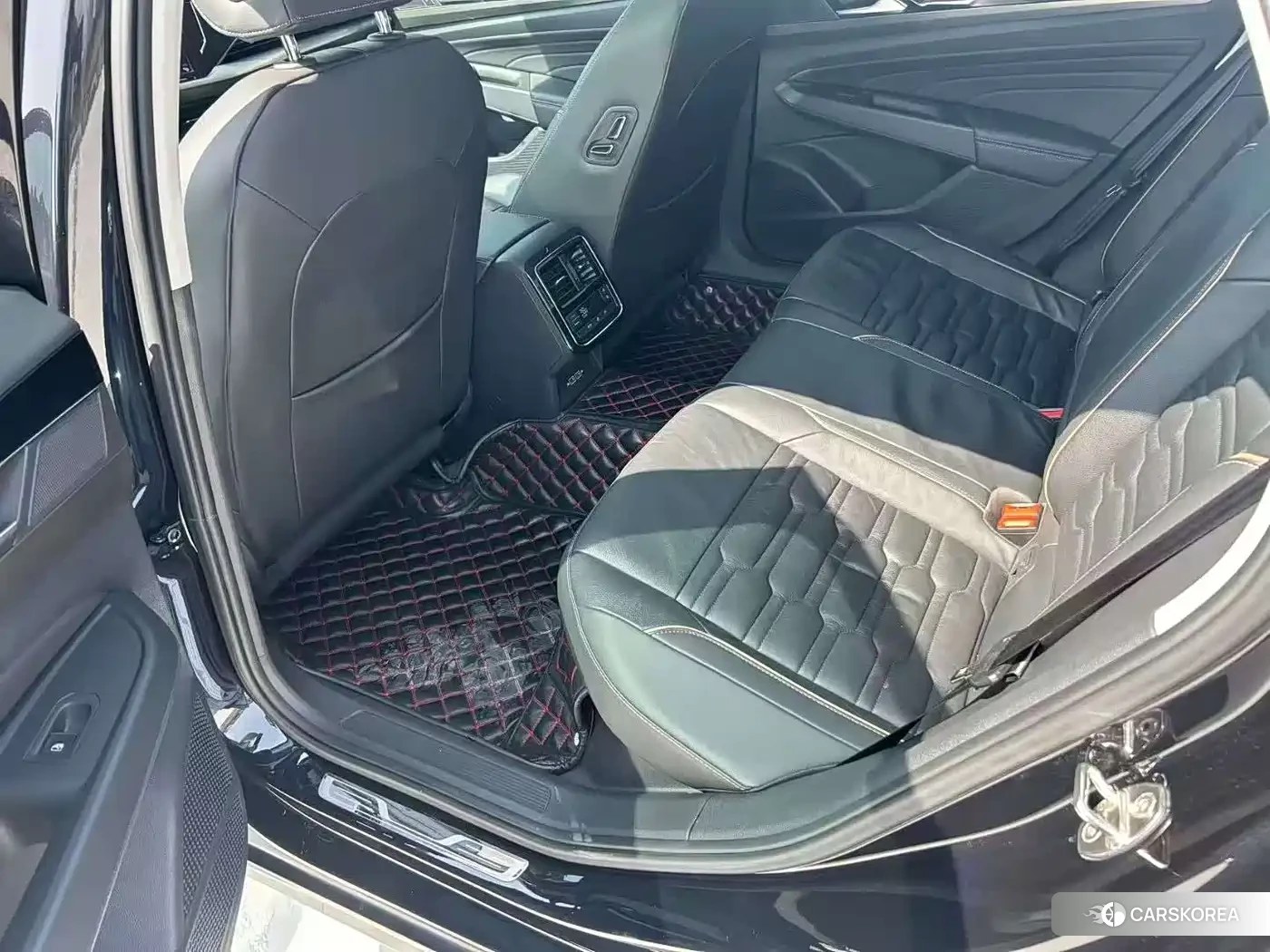 Volkswagen Passat 2019 Черный из Китая, фото 6