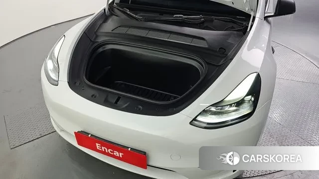 Tesla Model Y id 3452431 из Кореи 16