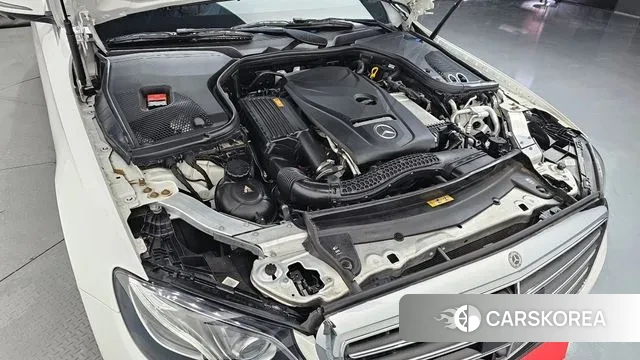 Mercedes-Benz E-Class W213 id 3607847 из Кореи 16