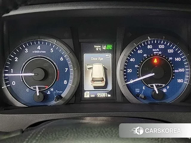 Toyota Sienna id 3714134 из Кореи 16