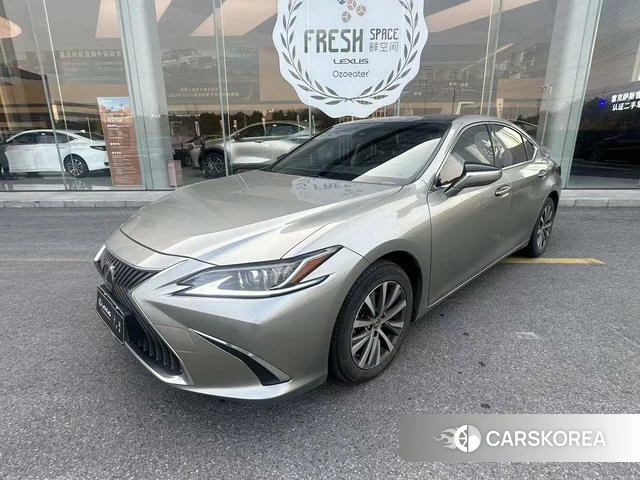 Lexus ES id 4238800 из Китая 7