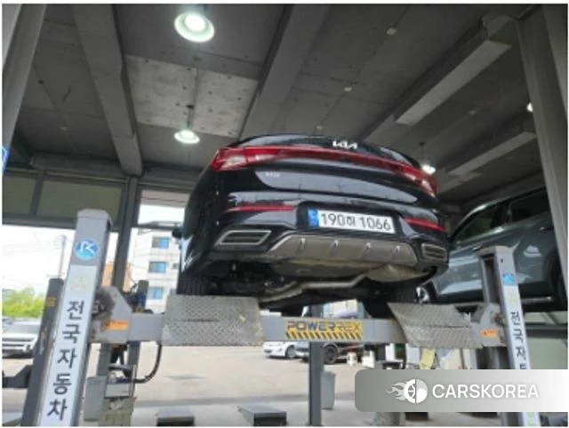 Kia K5 3rd generation 2023 Черный из Кореи, фото 6