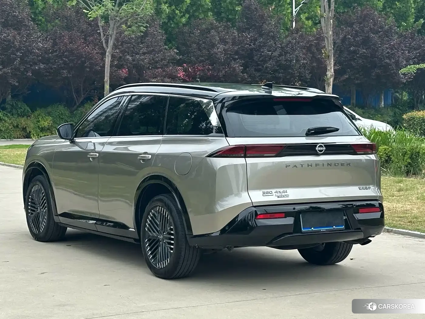 Nissan Pathfinder id 4679650 из Китая 13