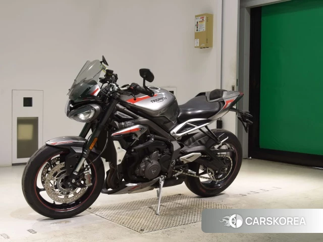 Triumph STREET TRIPLE 765 RS 2021 из Японии, фото 3