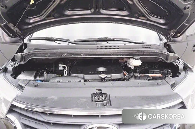 Hyundai The New Grand Starex id 3000514 из Кореи 16