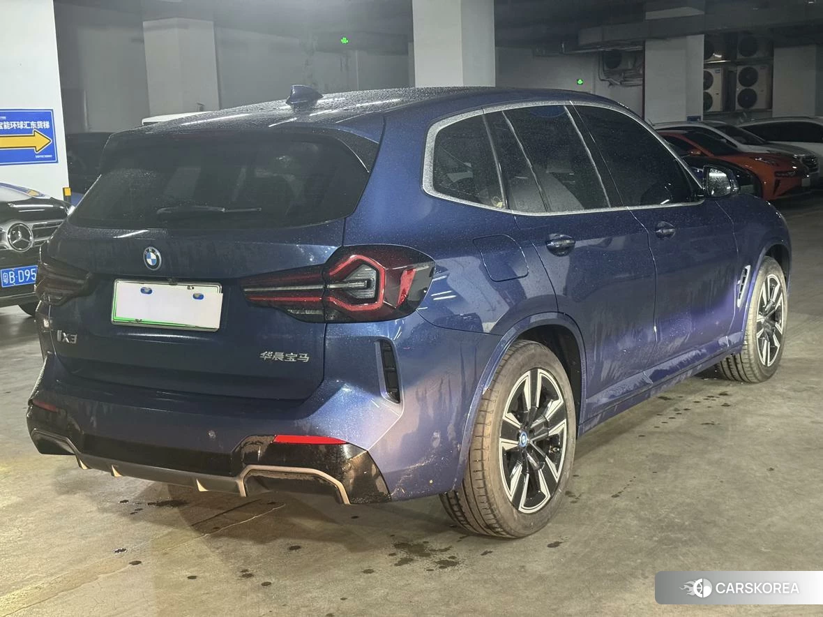BMW iX3 2021 Синий из Китая, фото 6