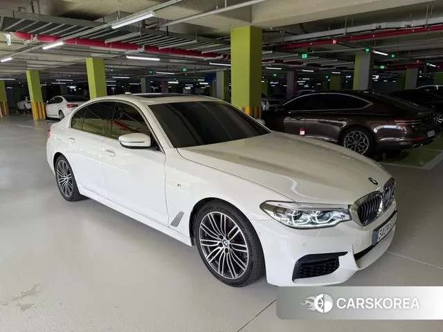BMW 5 Series (G30) 2020 Белый из Кореи, фото 6