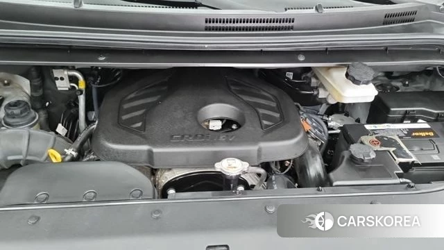 Hyundai The New Grand Starex id 4764677 из Кореи 13