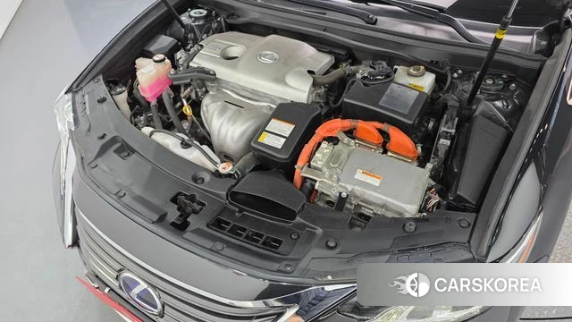 Lexus New ES300h id 3900036 из Кореи 16