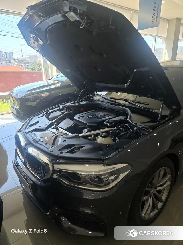 BMW 5 Series (G30) id 3454508 из Кореи 7