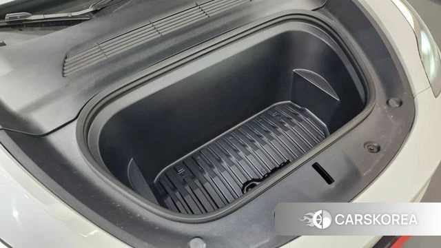 Tesla Model Y id 4863223 из Кореи 27
