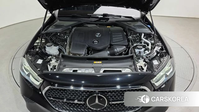 Mercedes-Benz E-Class W214 id 4301937 из Кореи 27