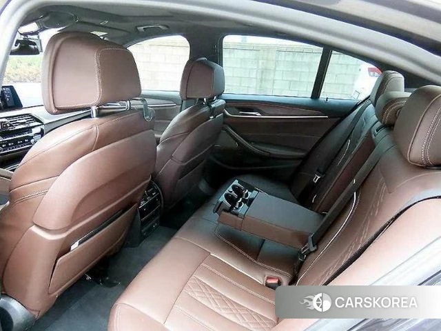 BMW 5 Series (G30) id 4490244 из Кореи 16
