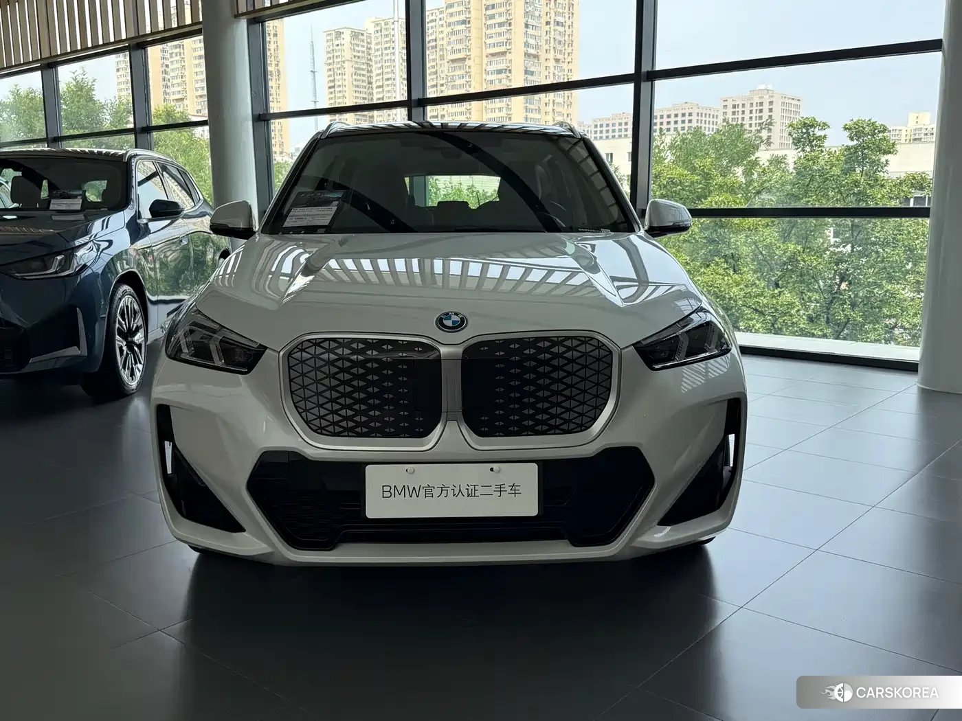 BMW iX1 id 4570290 из Китая 8