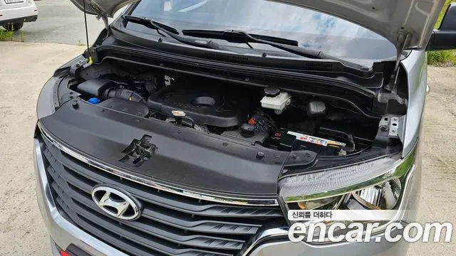 Hyundai The New Grand Starex id 2952073 из Кореи 16