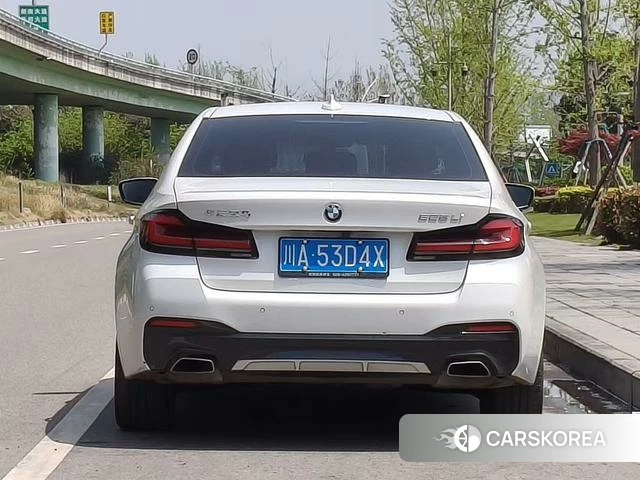 BMW 5 series id 3890843 из Китая 8