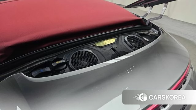 Porsche 911(992) id 4480872 из Кореи 28