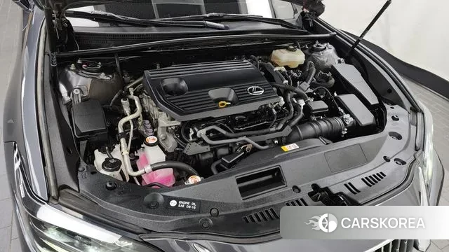 Lexus ES300h 7th generation id 3556111 из Кореи 16