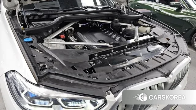 BMW X6 (G06) id 3702946 из Кореи 16