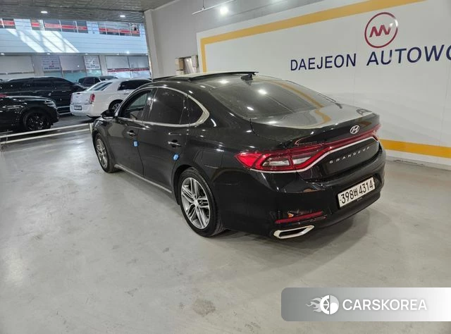 Hyundai Grandeur IG id 4020369 из Кореи 15