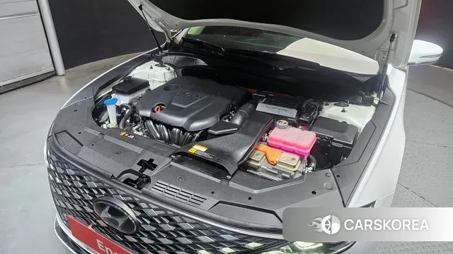 Hyundai The New Grandeur IG Hybrid id 3615514 из Кореи 16