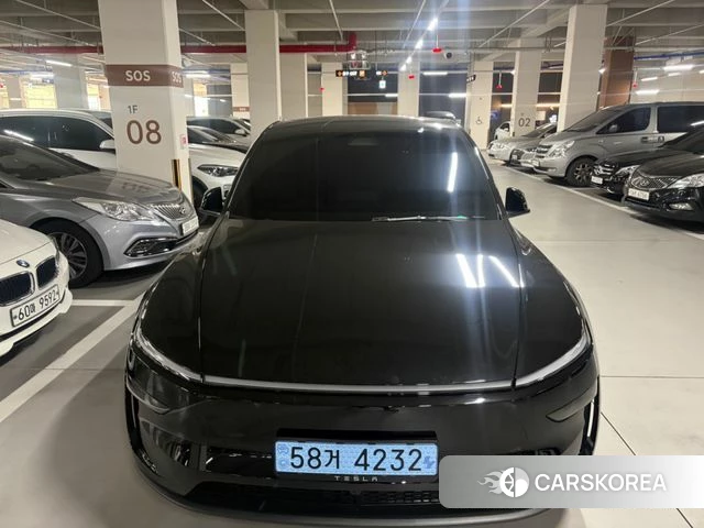Tesla Model Y 2025 Черный из Кореи, фото 6