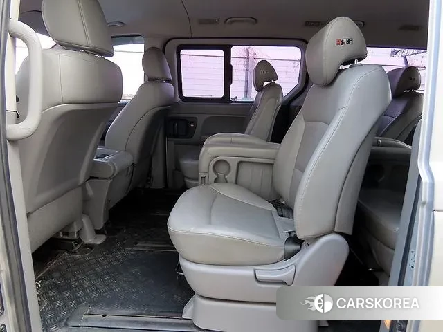 Hyundai The New Grand Starex id 3599194 из Кореи 14