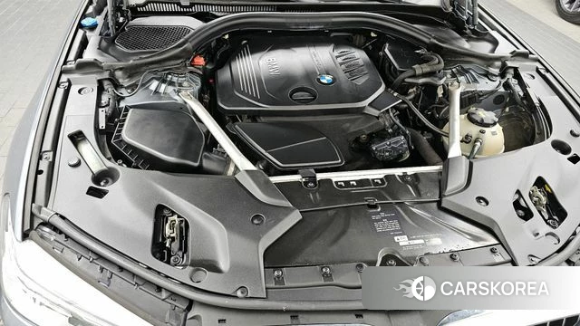 BMW 5 Series (G30) id 3894188 из Кореи 16