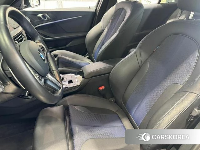 BMW 1 Series (F40) 2024 Черный из Кореи, фото 6