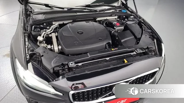 Volvo V60 Cross-Country 2nd Generation id 3117500 из Кореи 16