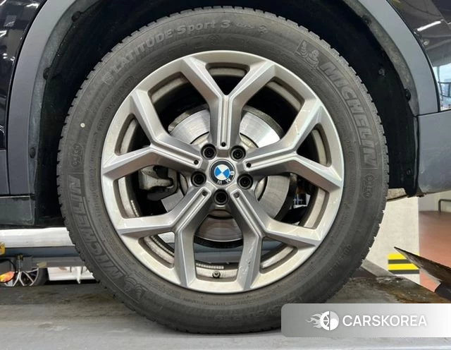 BMW X3 (G01) 2023 Черный из Кореи, фото 6