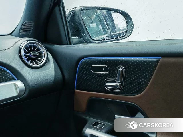 Mercedes-Benz GLB id 4209804 из Китая 15