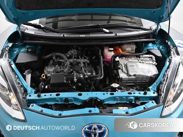 Toyota Prius C id 3593408 из Кореи 16