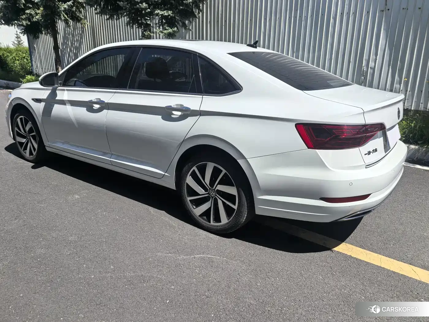 Volkswagen Sagitar id 4680456 из Китая 11