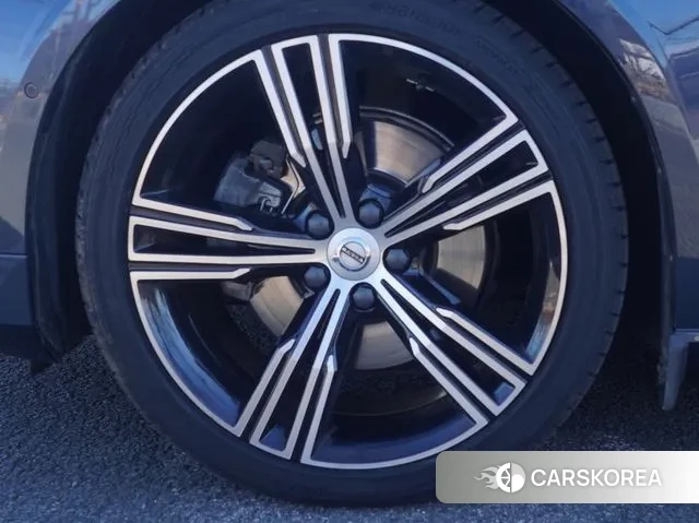 Volvo S60 3rd generation id 3552393 из Кореи 16