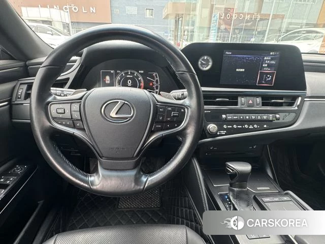 Lexus ES id 4238831 из Китая 7