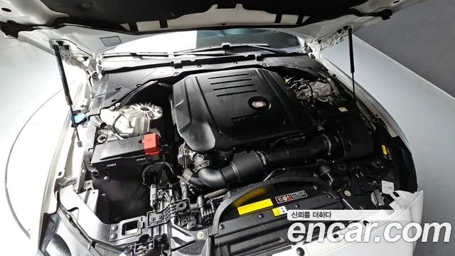 Jaguar XE id 2870673 из Кореи 16