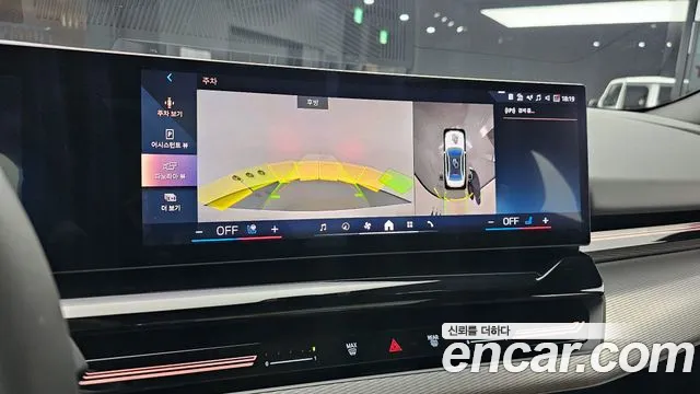 BMW 5 Series (G60) id 2729822 из Кореи 16