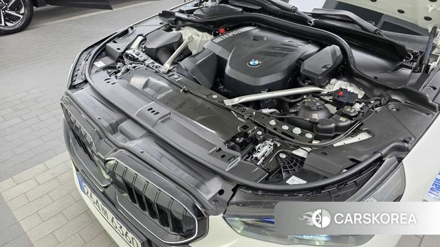 BMW 5 Series (G60) id 4427329 из Кореи 26