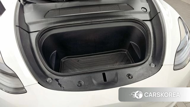 Tesla Model Y id 4280881 из Кореи 32