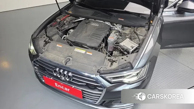 Audi A6 (C8) id 3361978 из Кореи 16