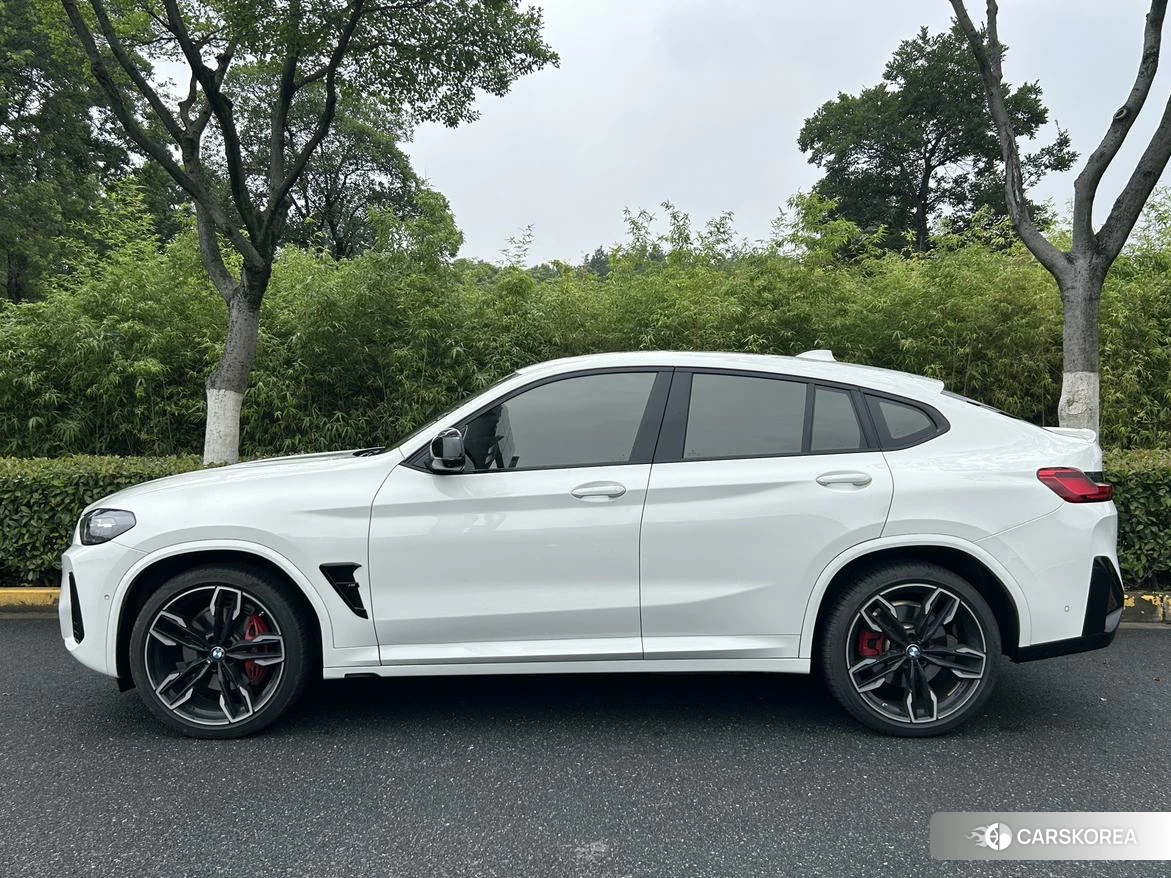 BMW X4 id 4486209 из Китая 10