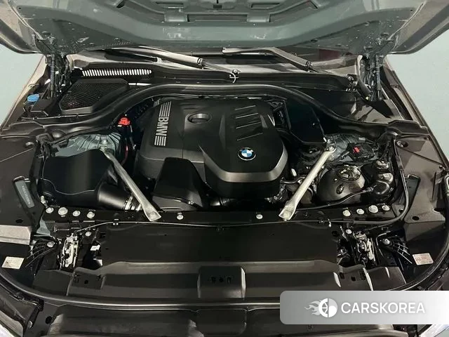 BMW 5 Series (G60) id 3452233 из Кореи 16