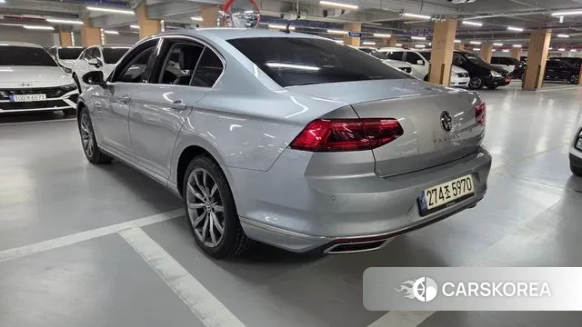 Volkswagen Passat GT (B8) id 3597389 из Кореи 16