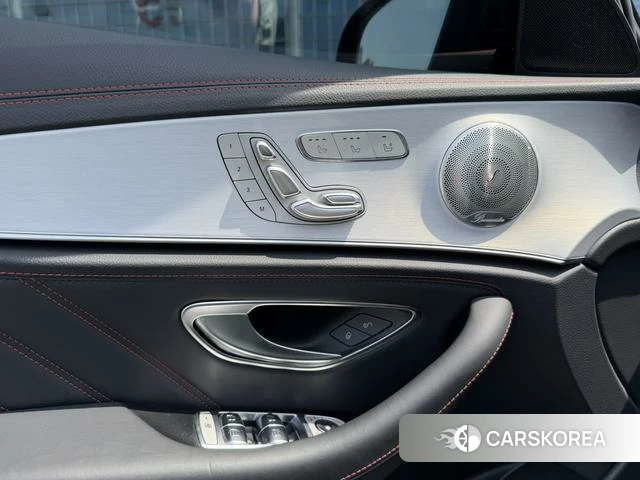Mercedes-Benz E-class AMG id 4259964 из Китая 21