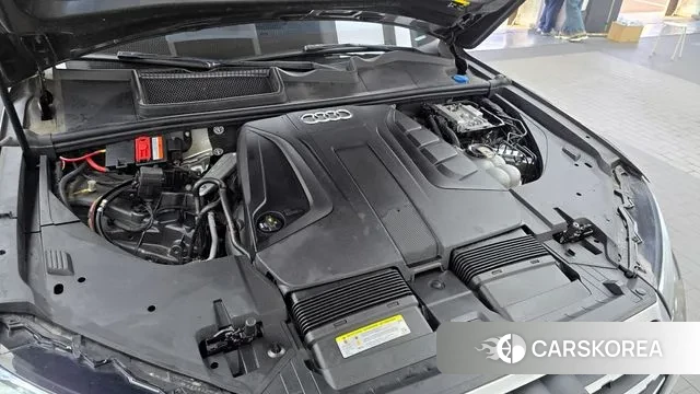 Audi Q7 (4M) id 3362616 из Кореи 16