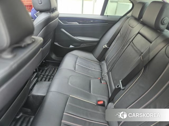 BMW 5 Series (G30) 2018 Серый из Кореи, фото 6